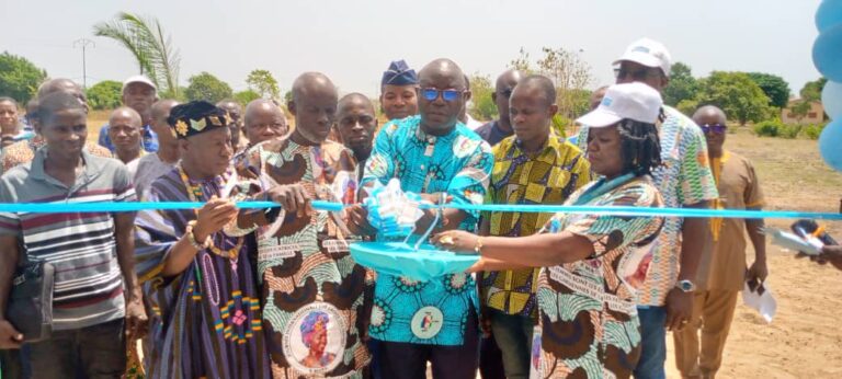 Ogou 2 : Une Célébration Engagée de la Journée Internationale des Droits de la Femme 2024 avec l’Inauguration des Salles Communautaires à Akpaka et Alakoyo par SOS Villages d’Enfants au Togo