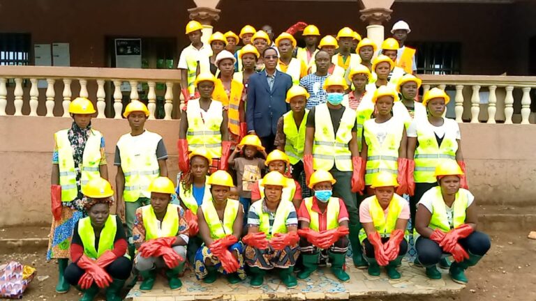Des Volontaires d’Engagement Citoyen prêts à transformer leur commune : Un geste de soutien crucial de l’État