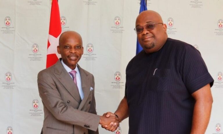 Togo – Barbade: le ministre Chad Blackman et le ministre Prof Robert Dussey discutent des questions d’intérêt commun à Lomé