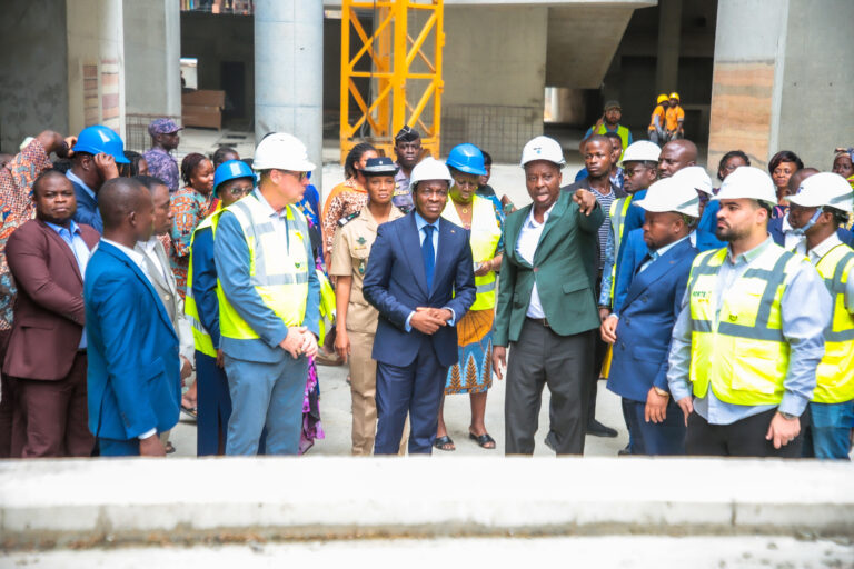 L’Assemblée nationale constate l’avancement des travaux de construction du Grand Marché de Lomé