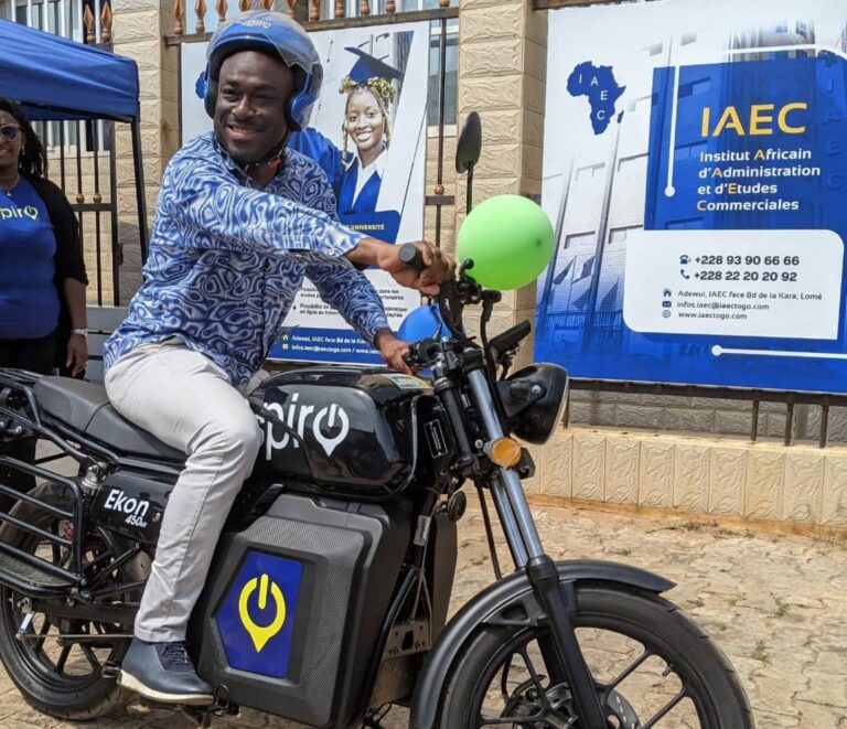 Une inscription, une moto à l’IAEC à la rentrée 2024-2025