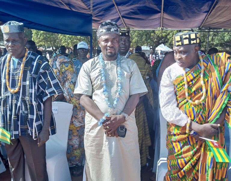 Togo| Festival de la jeunesse : Plus un pour Togbui Adjikou LANKLIVI 1er