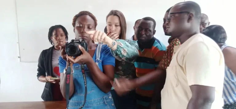 Togo Reporting Post forme des journalistes togolais au reportage vidéo et photo
