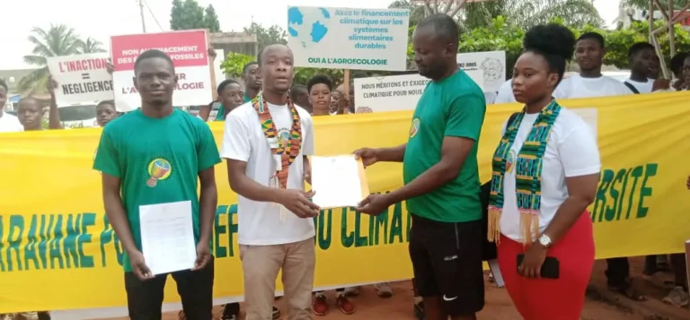 Caravane pour la Justice Climatique au Togo : la jeunesse et la société civile unies pour une action urgente en faveur de l&rsquo;Afrique