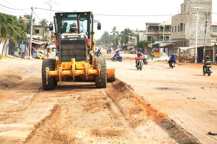 Amélioration des infrastructures routières : Coup d’envoi des travaux de reprofilage dans la commune du Golfe 7