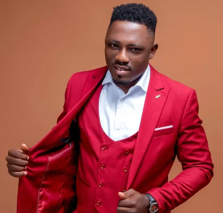 Musique et Passion : l’Engagement de Momo Le Riche pour Former les Artistes de Demain