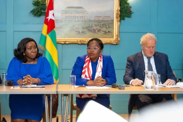 Togo renforce ses partenariats avec le Commonwealth lors d&rsquo;une table ronde à Londres