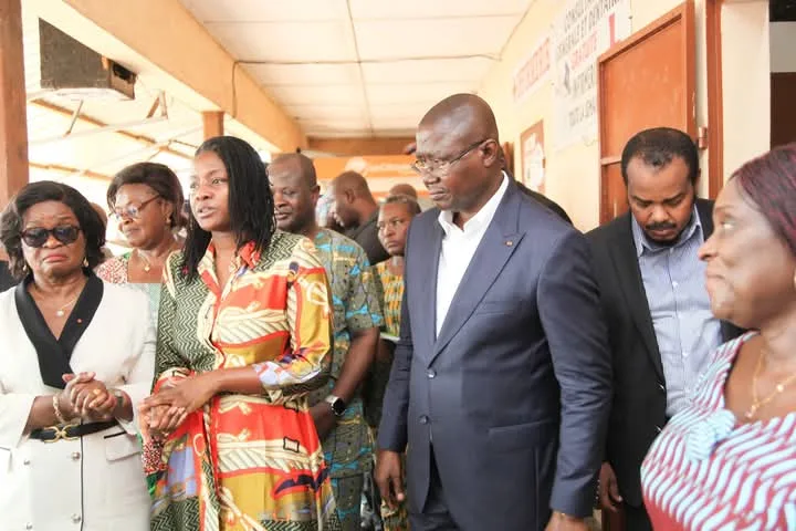 Soutien du Chef de l&rsquo;État aux victimes de l&rsquo;incendie du marché d&rsquo;Adidogomé-Assiyéyé