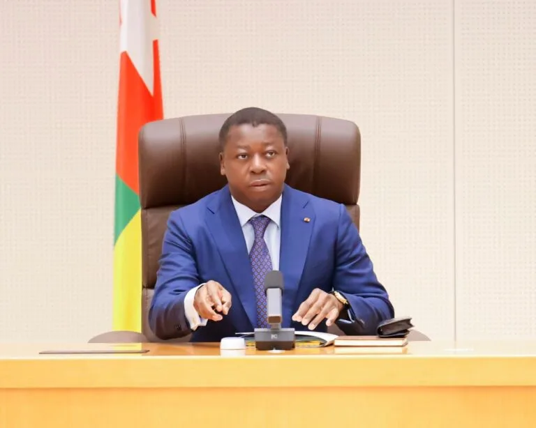 Le Togo renforce sa sécurité nationale avec la création du CNDS, protection des secrets d’État et lancement du CEAT