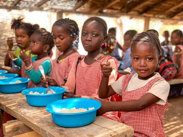 PAM: L’Allemagne soutient l’alimentation scolaire au Togo avec un financement de 11 millions d’euros