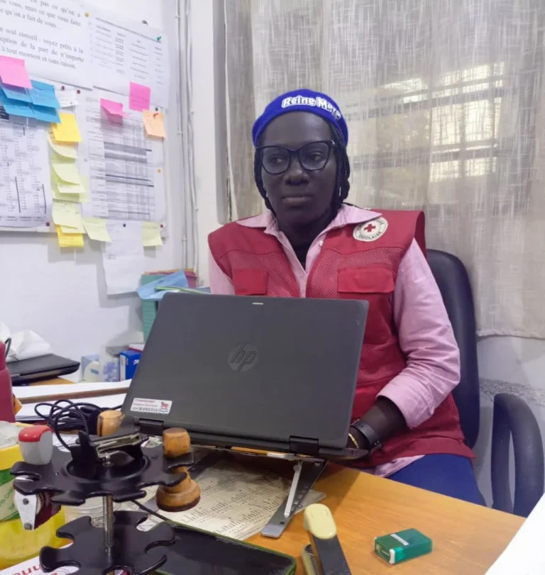 OURO-LOWAN Ilyame : Une journaliste engagée au service du savoir et de l’action