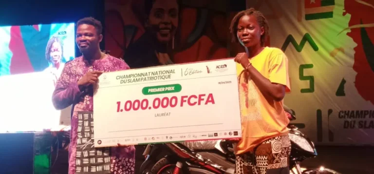 Slam patriotique 2025 : Mercy, voix du Togo, remporte la 6e édition du championnat national