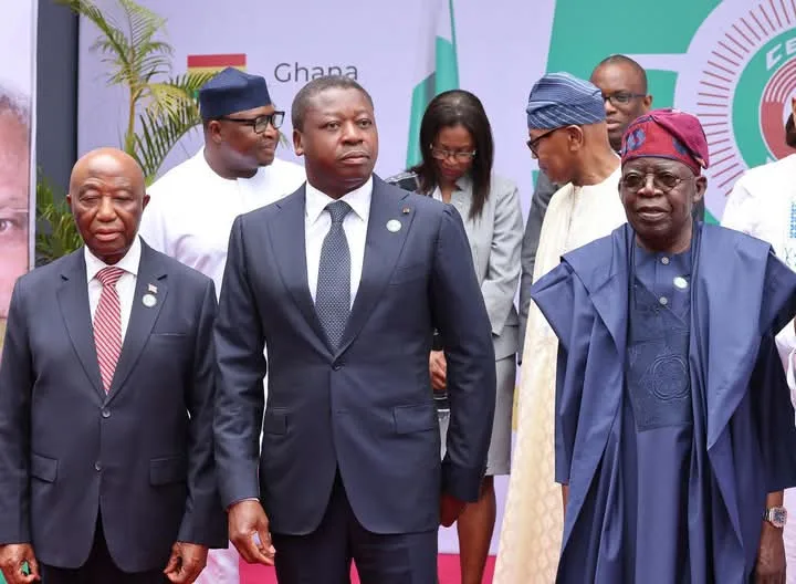 Faure Gnassingbé célèbre les 50 ans de la CEDEAO à Lagos et appelle à l’unité régionale