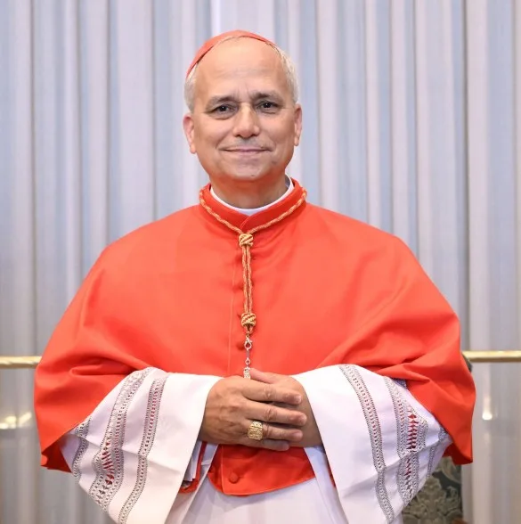 Robert Francis Prevost devient le nouveau pape sous le nom de Léon XIV