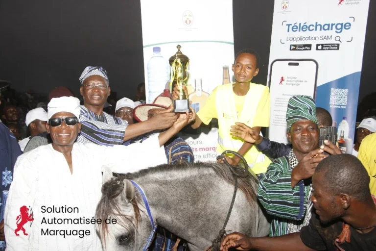 Sokodé célèbre la Tabaski avec une grande course de chevaux remportée par Gateri Mouhamed