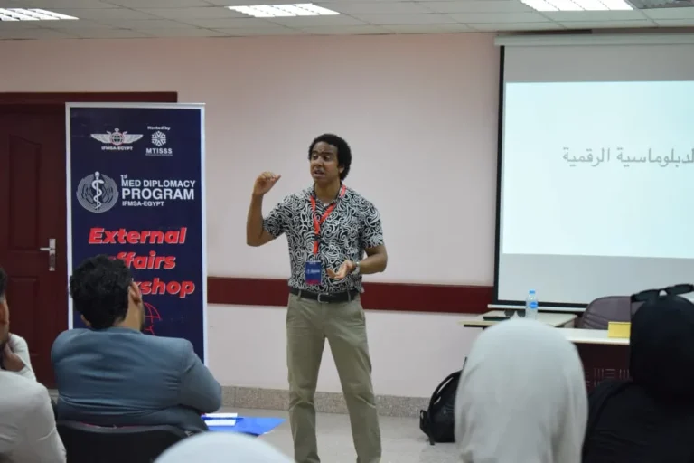 Égypte : lancement inédit en Afrique d’un programme de diplomatie sanitaire pour les étudiants en médecine