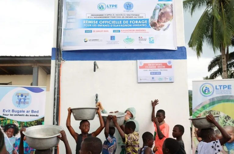 Élavagnon-Hiheatro : un nouveau souffle pour les enfants grâce à l’accès à l’eau potable et à l’assainissement
