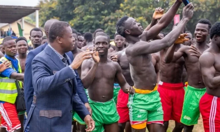 Évala 2025 : Une célébration d’unité, de tradition et de proximité entre le peuple et son dirigeant