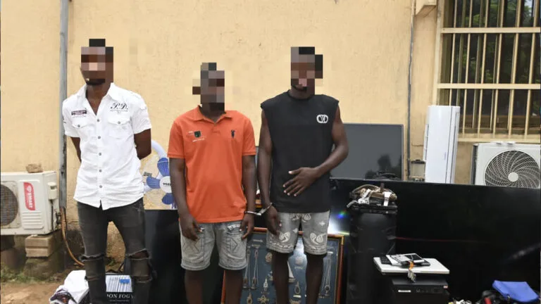 Togo : Démantèlement d’un réseau criminel impliqué dans des vols, escroqueries et agressions sexuelles