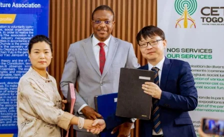 CETEF-Togo signe un accord inédit avec deux géants chinois de la publicité