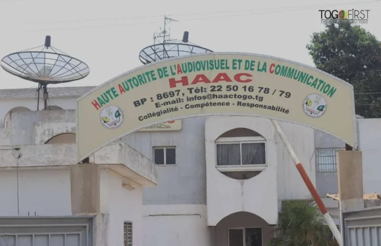 Discours haineux en ligne: la mise en garde de la HAAC