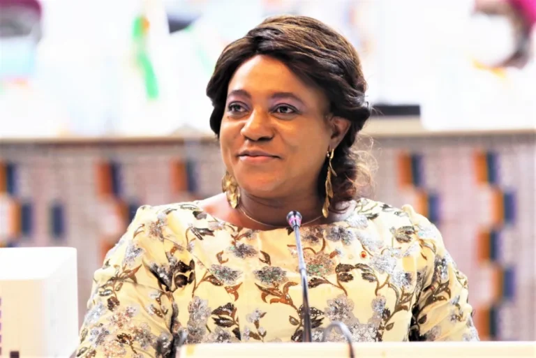 Yawa Djigbodi Tségan élue maire de Kpélé 2 : un retour marquant sur la scène locale