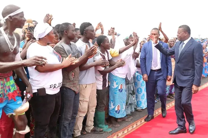 30 ans de l’EFOFAT : Faure Gnassingbé remercie le peuple togolais et rend hommage aux forces armées