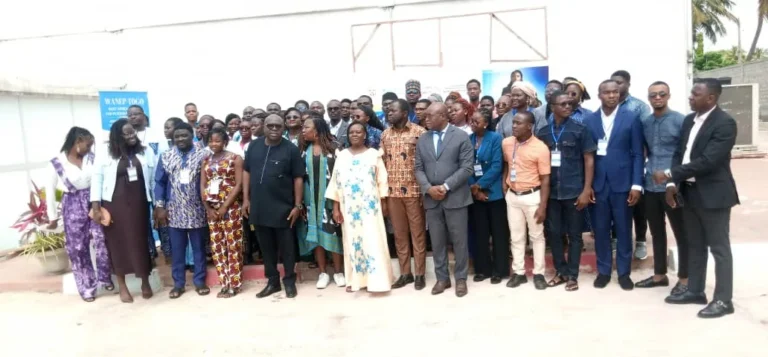 Lomé : la jeunesse togolaise mobilisée pour construire la paix durable à travers une consultation nationale JPS