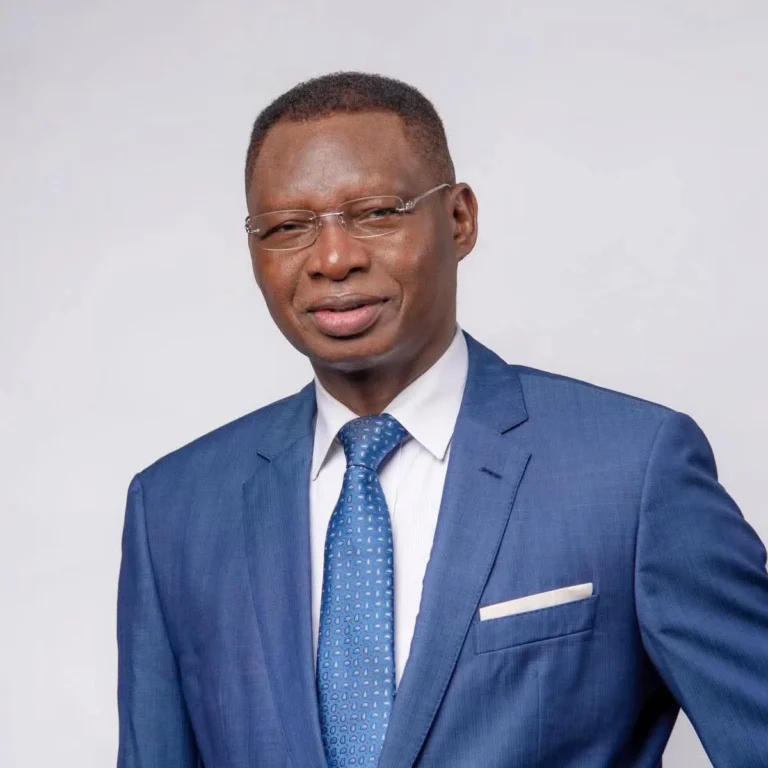 Le poète Ahmed Esso-Wavana Adoyi invité d’honneur aux Prix Littéraires du Togo 2025