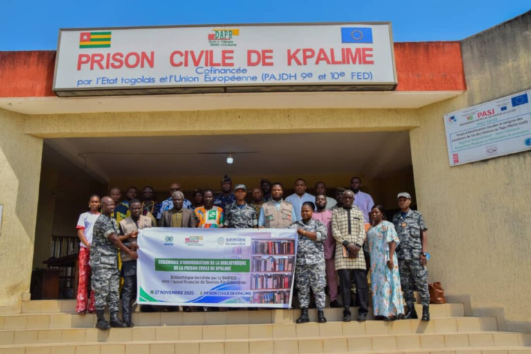 SMPDD : une nouvelle bibliothèque pour renforcer la réinsertion des personnes détenues à Kpalimé