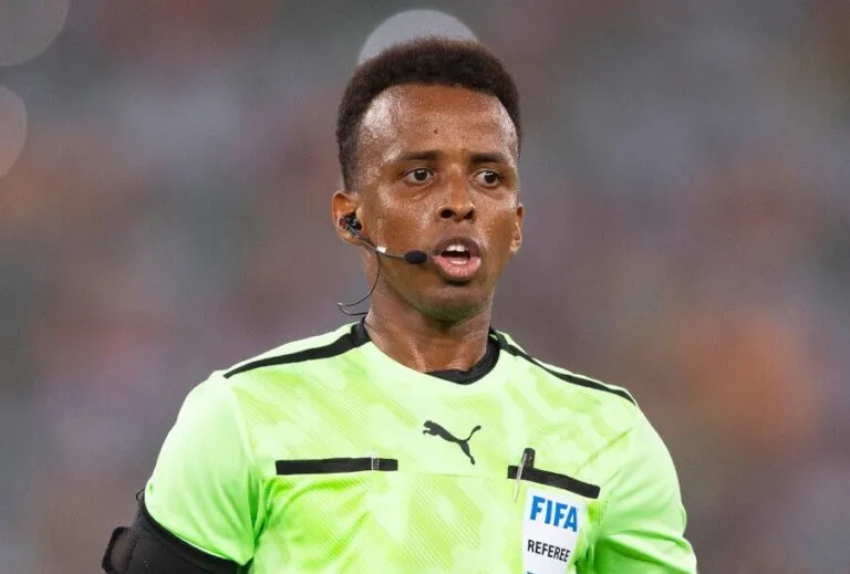 CAN 2025 : le pourquoi l’arbitre somalien Omar Artan écarté du quart de finale Algérie–Nigeria