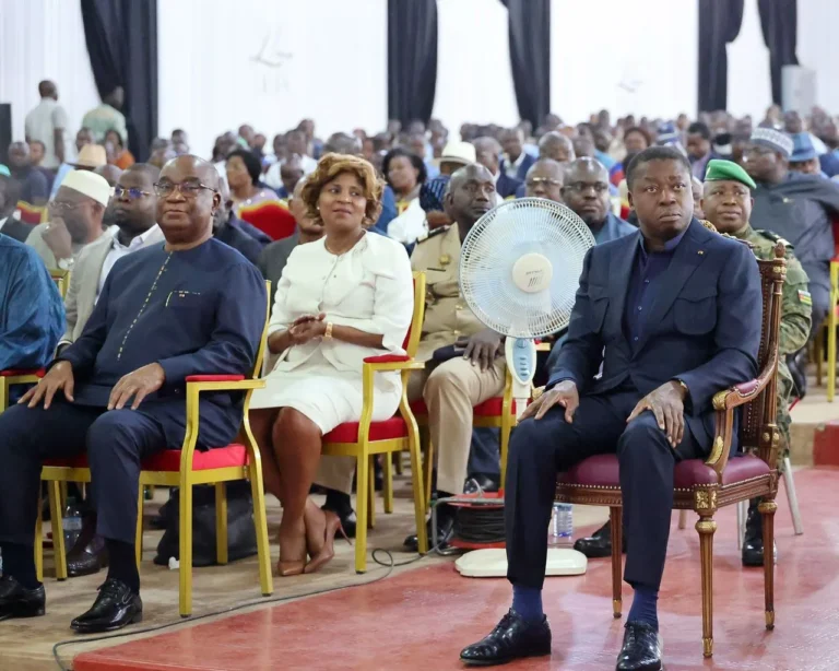 « À l’ombre du Baobab » : un hommage littéraire et mémoriel au Général Gnassingbé Eyadéma