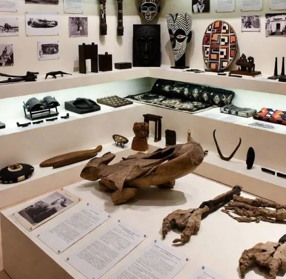 Biens culturels : le Togo lance le processus de rapatriement de son patrimoine spolié