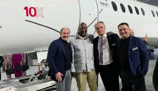 Le PDG d&rsquo;EBOMAF assiste à Bordeaux à la présentation du Falcon 10X, le nouveau fleuron de Dassault Aviation