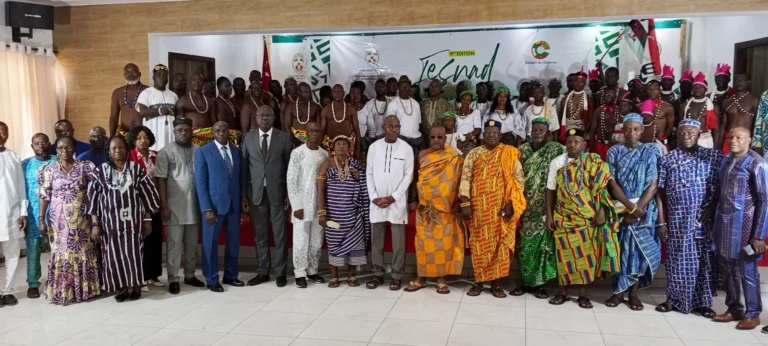 Le FESNAD 2026 lancé avec le sacre de Novissi d’Agoè-Nyivé 6 dans le Grand Lomé