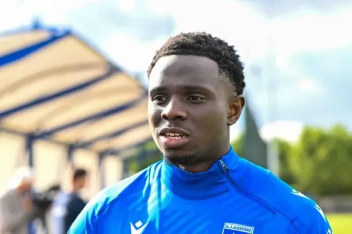 Marvin Senaya entre le Togo et le Ghana : la décision de son père qui fait débat