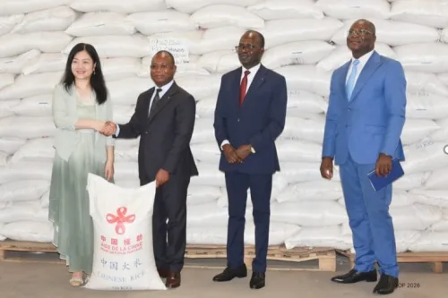 Sécurité alimentaire : la Chine offre plus de 2 500 tonnes de riz au Togo
