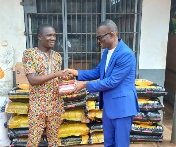 L’Association chrétienne Visite Merveilleuse fait don aux détenus de Tsévié