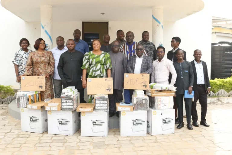 Togo : la digitalisation de l’état civil prend forme avec l’équipement des communes pilotes