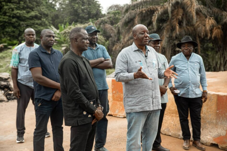 Gabon : Mahamadou Bonkoungou évalue l’avancement du chantier routier Ntoum–Cocobeach