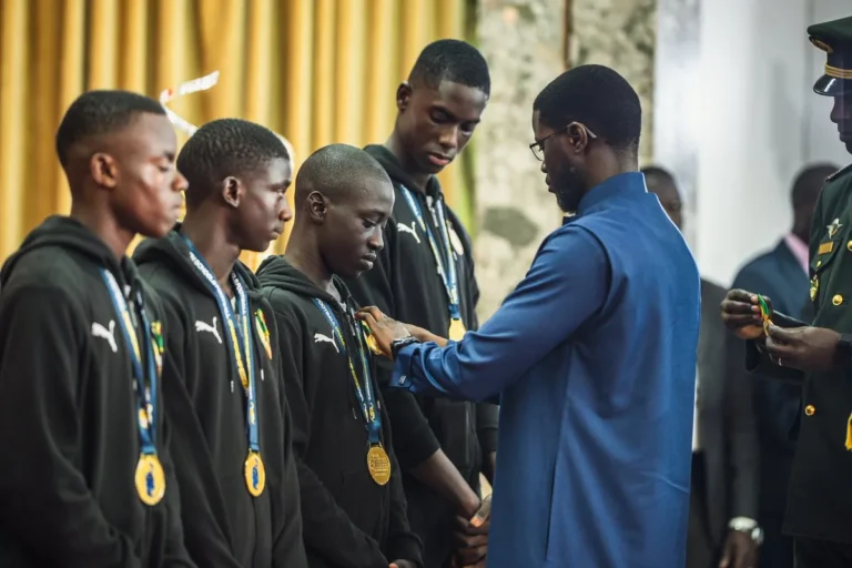 Sénégal : une récompense royale pour les Lionceaux U15 et U17 champions d’Afrique