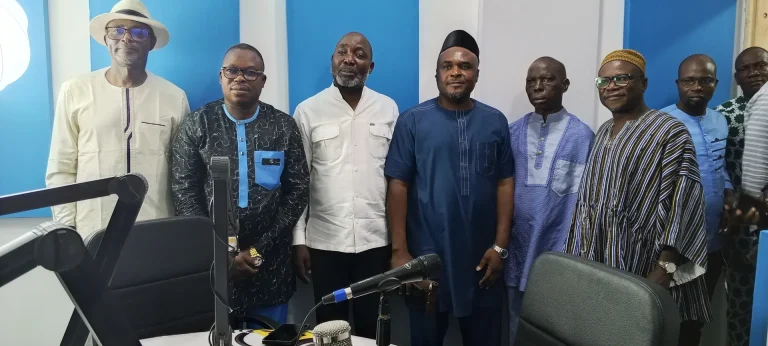 Taxi FM inaugure son propre siège et relance « Taxi Forum » à Lomé